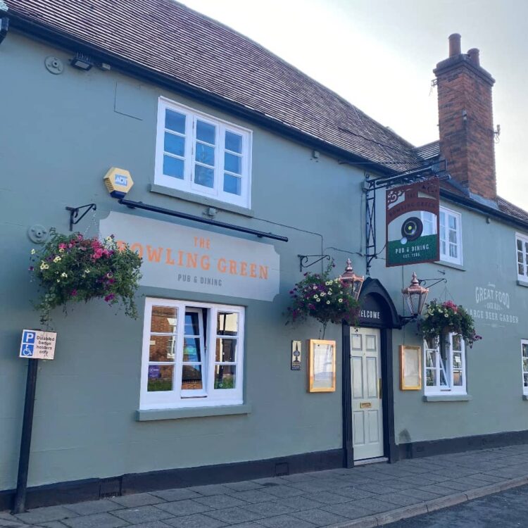 Your Guide To The Bowling Green, The Best Pub In Warwickshire